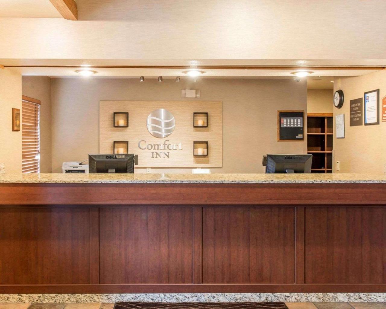 Comfort Inn Салида Экстерьер фото